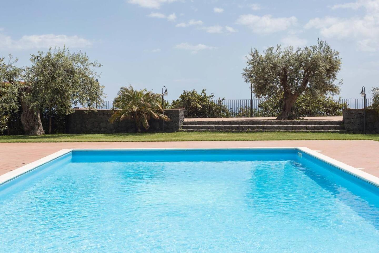 Villa Ginevra Santa Venerina Exteriör bild