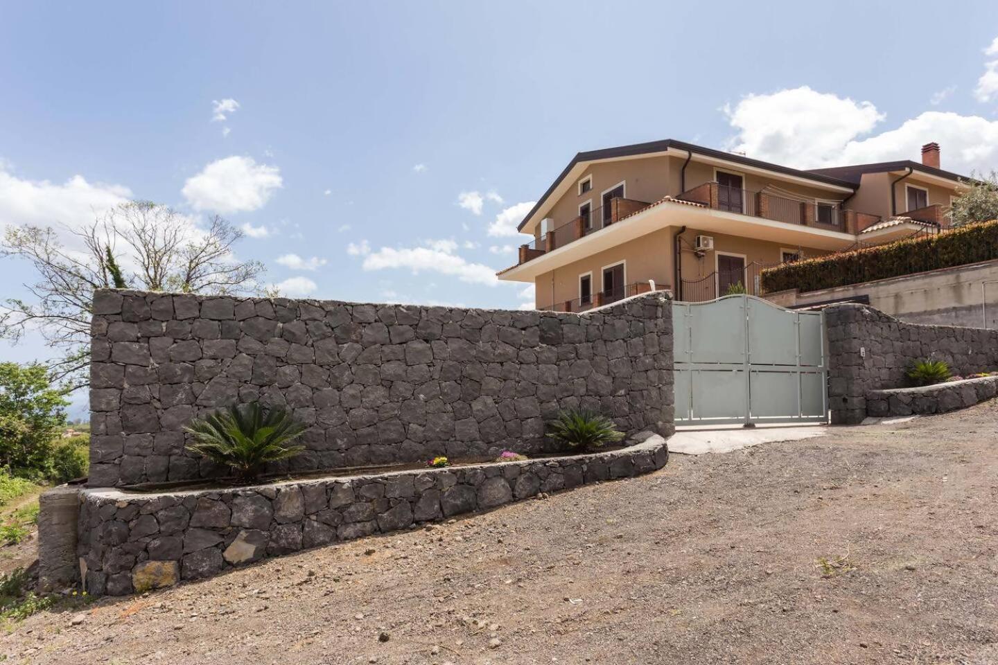 Villa Ginevra Santa Venerina Exteriör bild