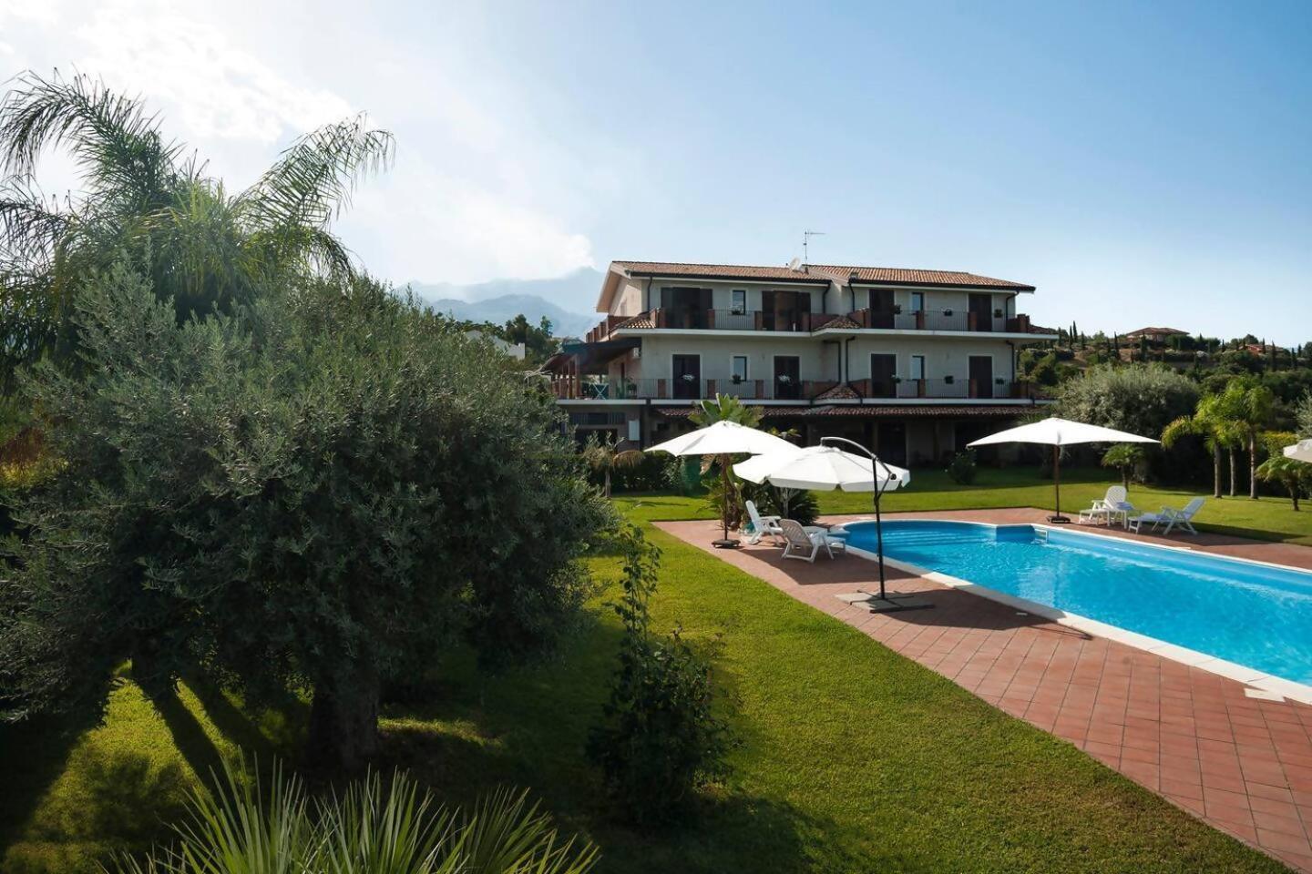 Villa Ginevra Santa Venerina Exteriör bild
