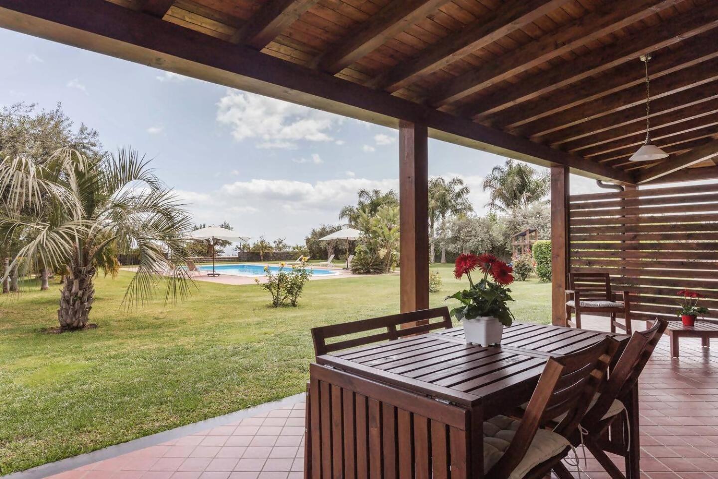 Villa Ginevra Santa Venerina Exteriör bild