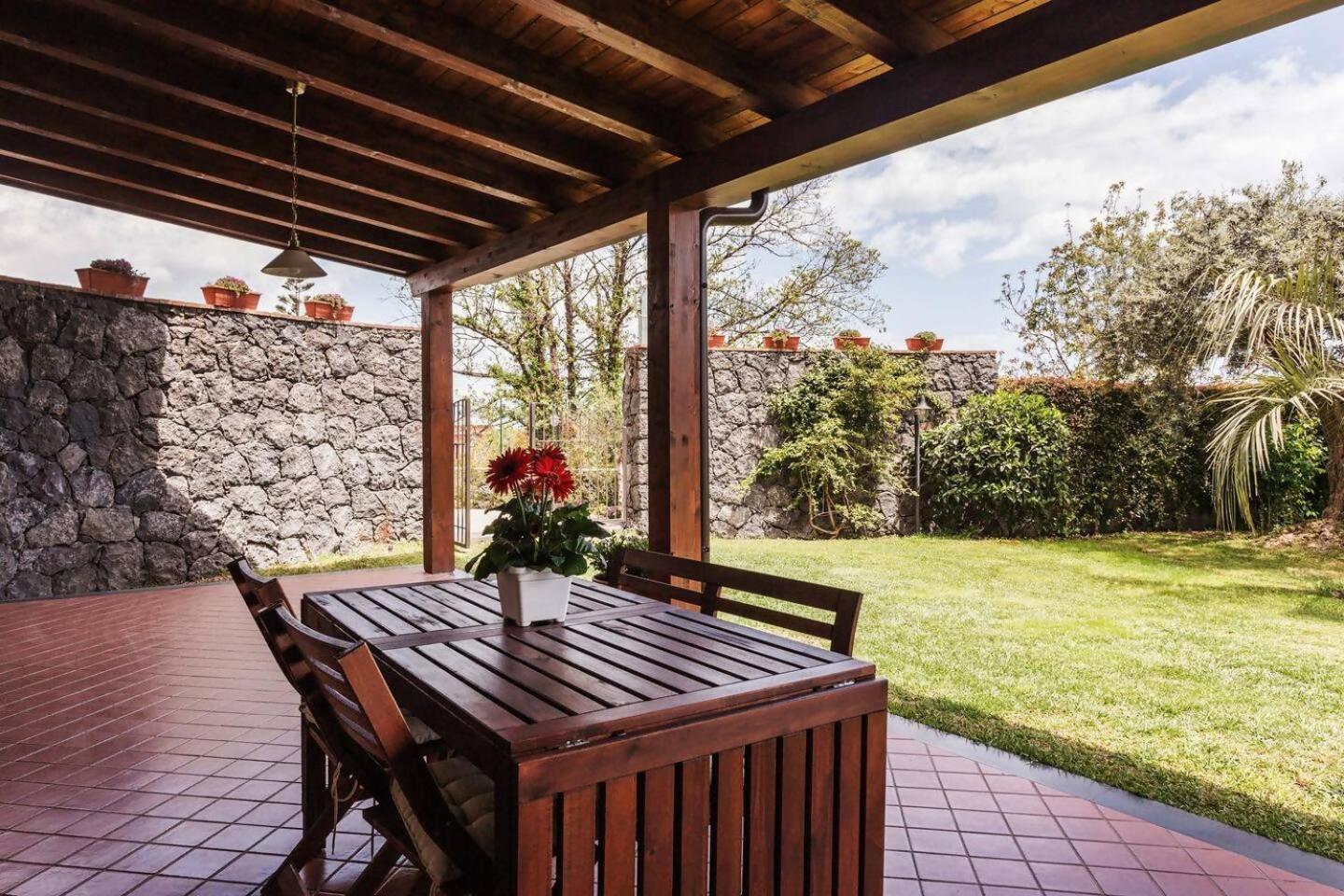 Villa Ginevra Santa Venerina Exteriör bild