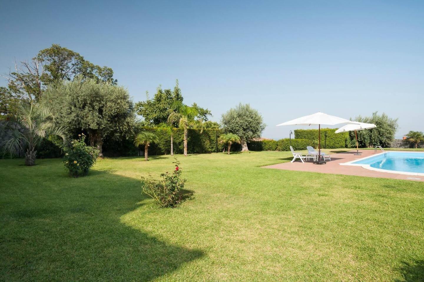 Villa Ginevra Santa Venerina Exteriör bild